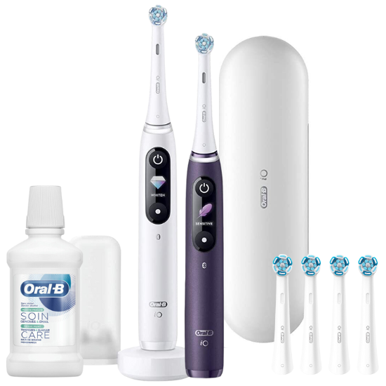 Oral-B iO 8 Christmas Five-Star Feast for Two Giftset