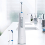 Oral-B Oxyjet waterflosser voor grondige mondhygiëne