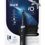 Oral-B iO 5 Cadeau Editie elektrische tandenborstel inclusief reisetui en opzetborstelhouder